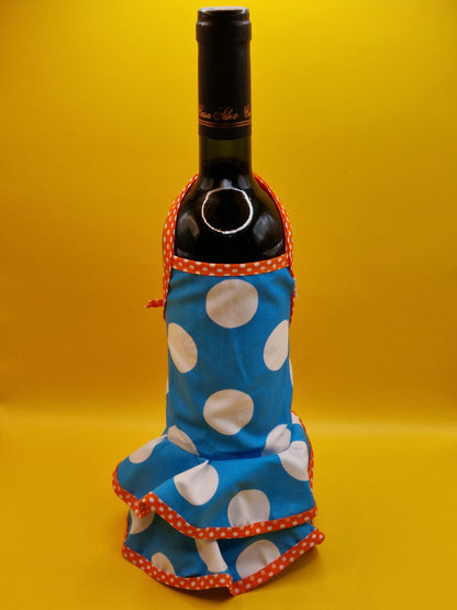 Wijnfles Hoesjes in de Vorm van een Flamenco Jurk "Los Puntos"