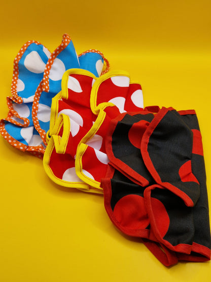 Wijnfles Hoesjes in de Vorm van een Flamenco Jurk "Los Puntos"